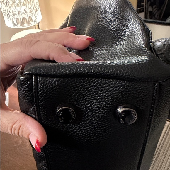 Lug Charter vegan leather  handbag crossbody with Patterned Strap - Picture 8 of 8